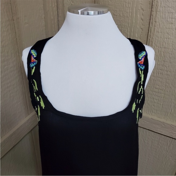 NWT Nylon Apparel Embroidered/Beaded Racerback Tank Top - M - Picture 3 of 8